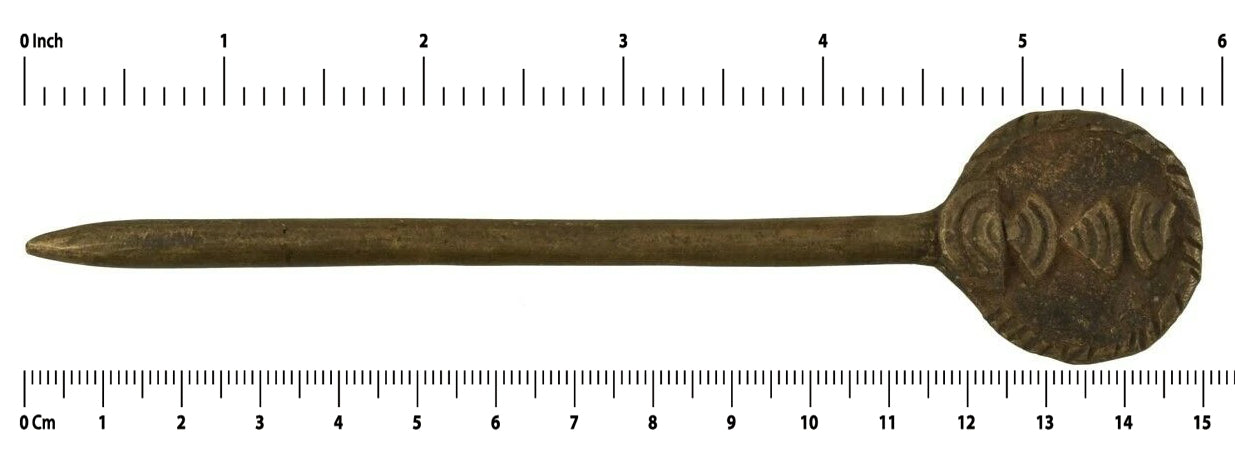 Vintage African Ghana Ashanti Akan Brass Bronze Hair Pin - cropped detail