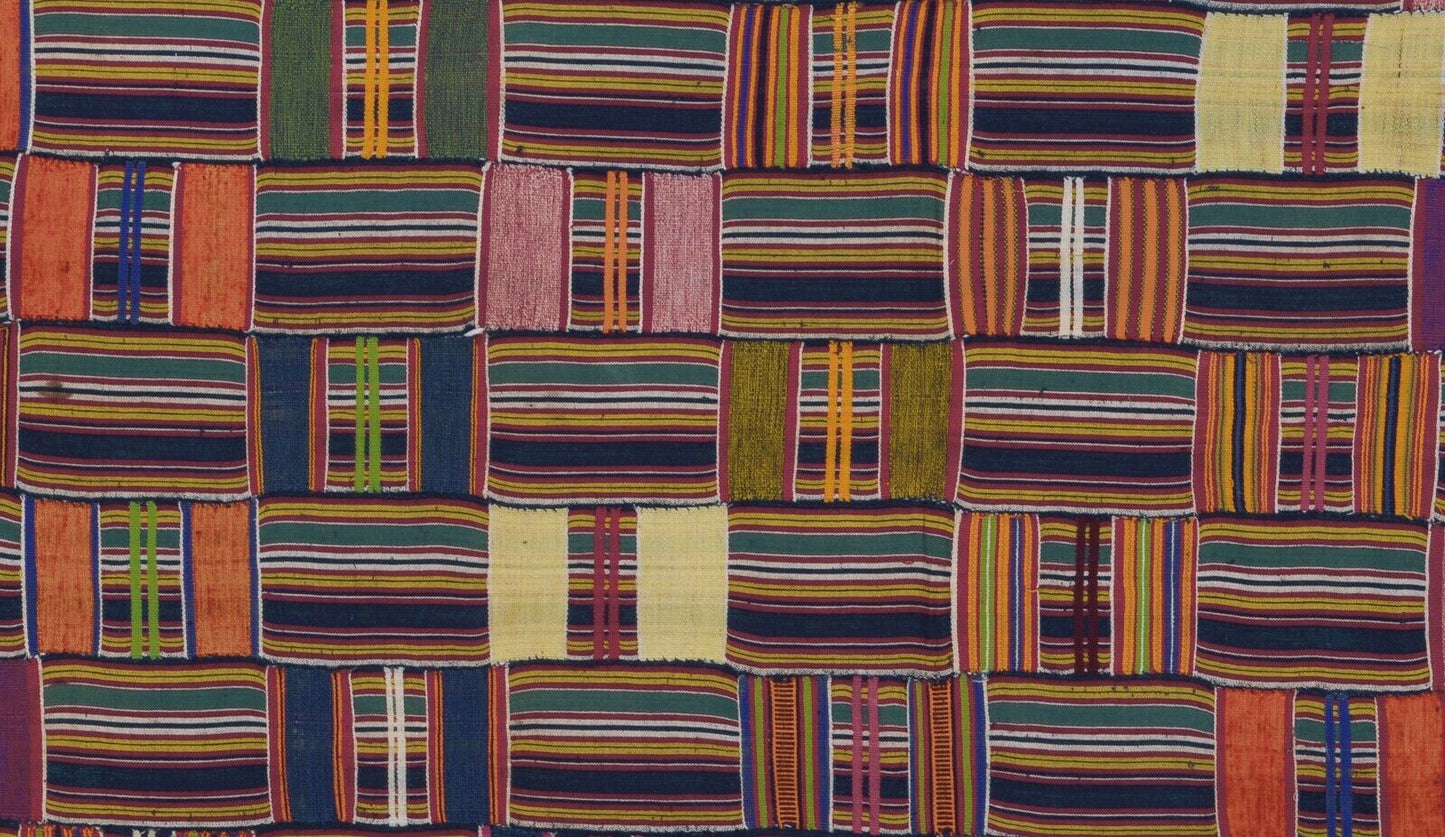 Vintage 1970s Handwoven Ewe Kente Cloth – 71¼″×48¼″ Volta, Ghana