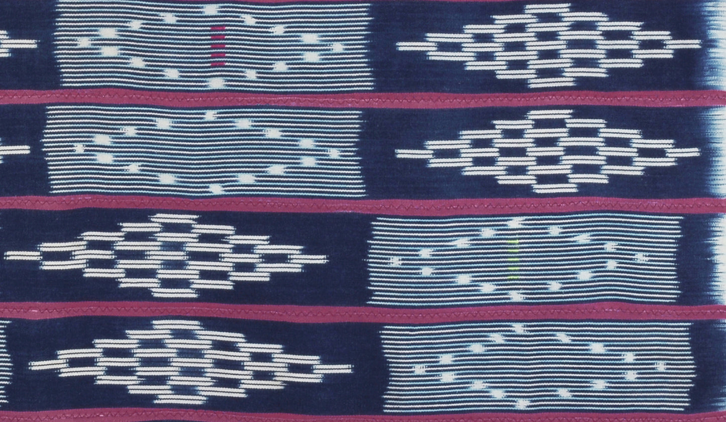 Vintage Handwoven Baule Cloth – Bondoukou (Woman 56″×41″)
