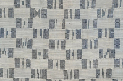 African Kente Hand Woven Cloth Ashanti Asante Akan Home Decoration Textile Ghana - fine detail view